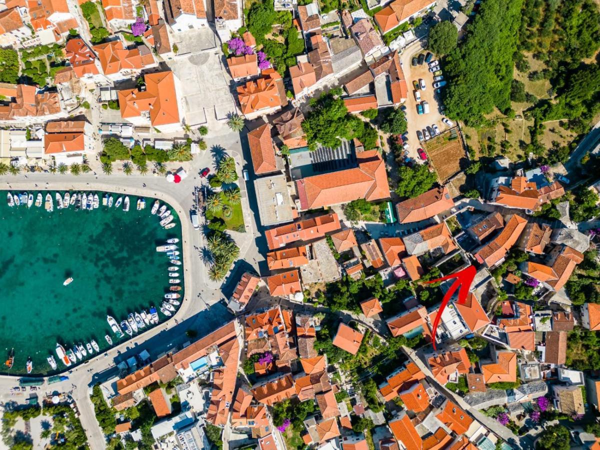 Apartmani P&S Supetar Exteriör bild