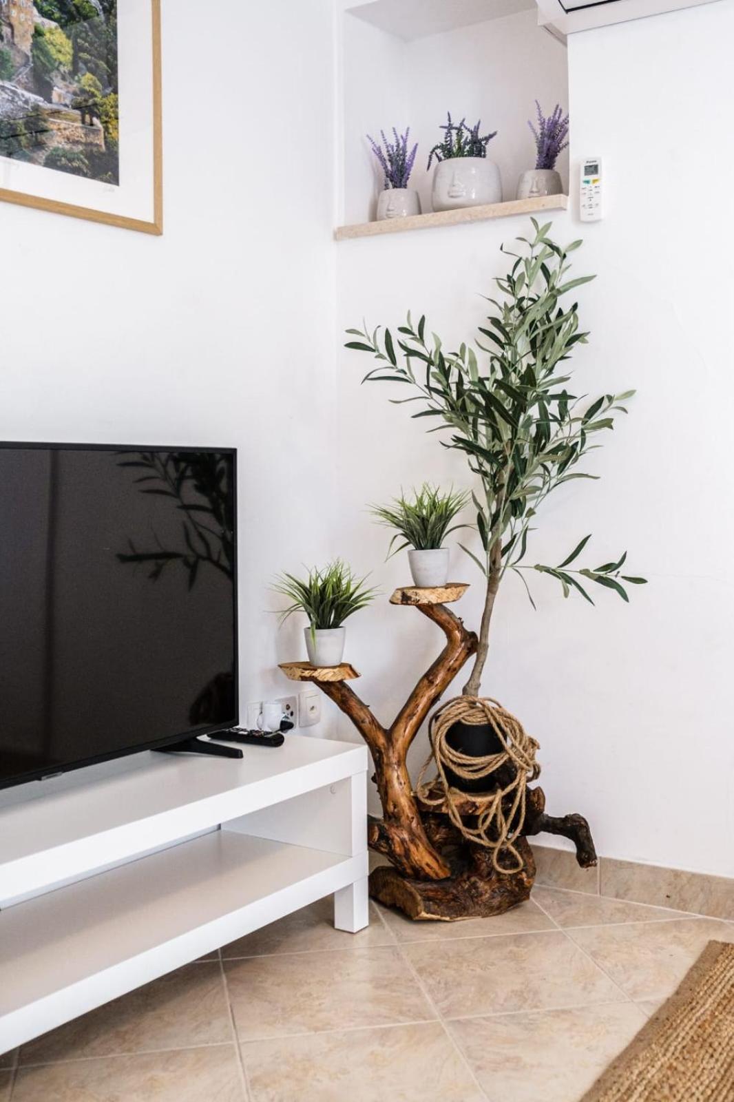 Apartmani P&S Supetar Exteriör bild